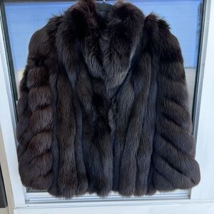 Gorgeous Brown Fox Fur Coat